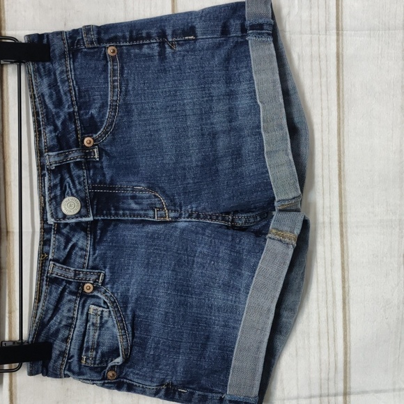 Aeropostale Cuffed Denim Shorty Shorts, Size 0 - Picture 1 of 8